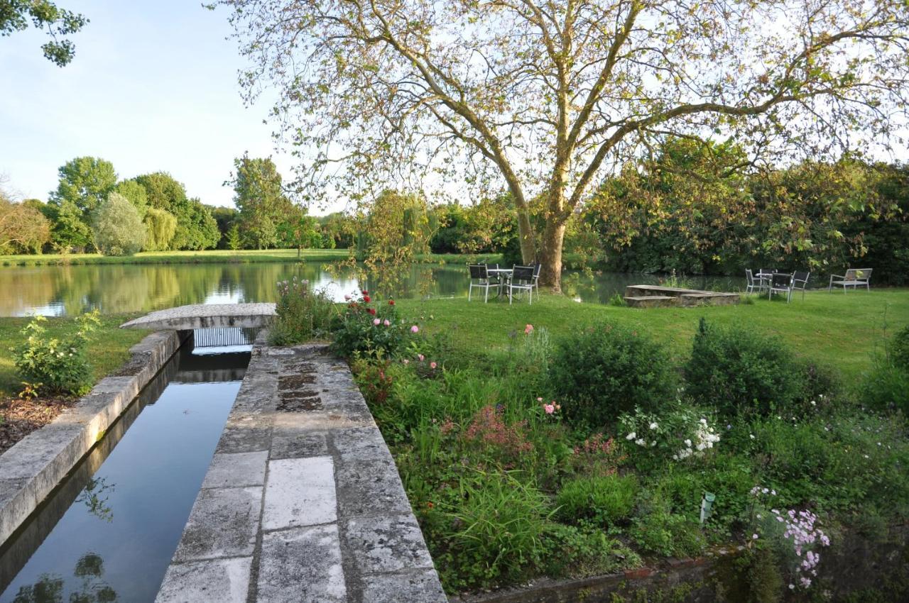 Bed and Breakfast Moulin du Fief Gentil Blere Exterior foto